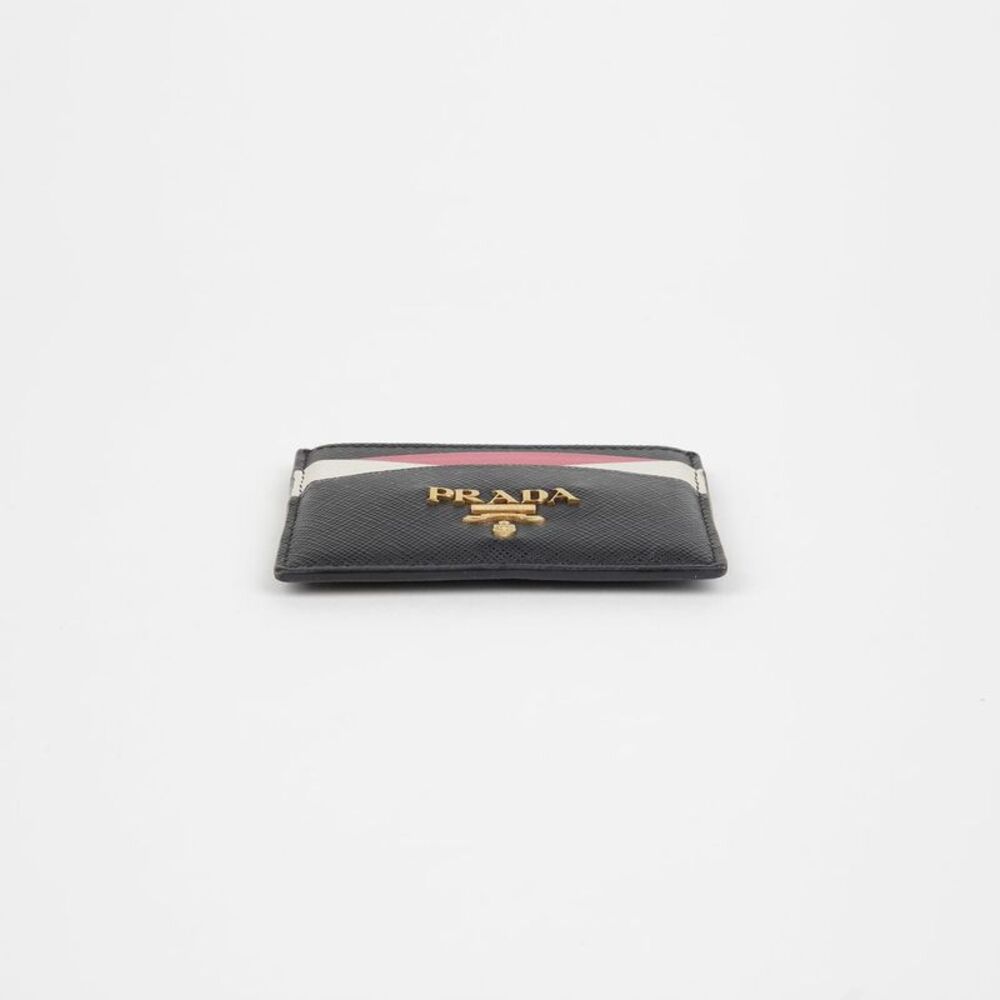 Simple Card Holder - Picture 5 of 10